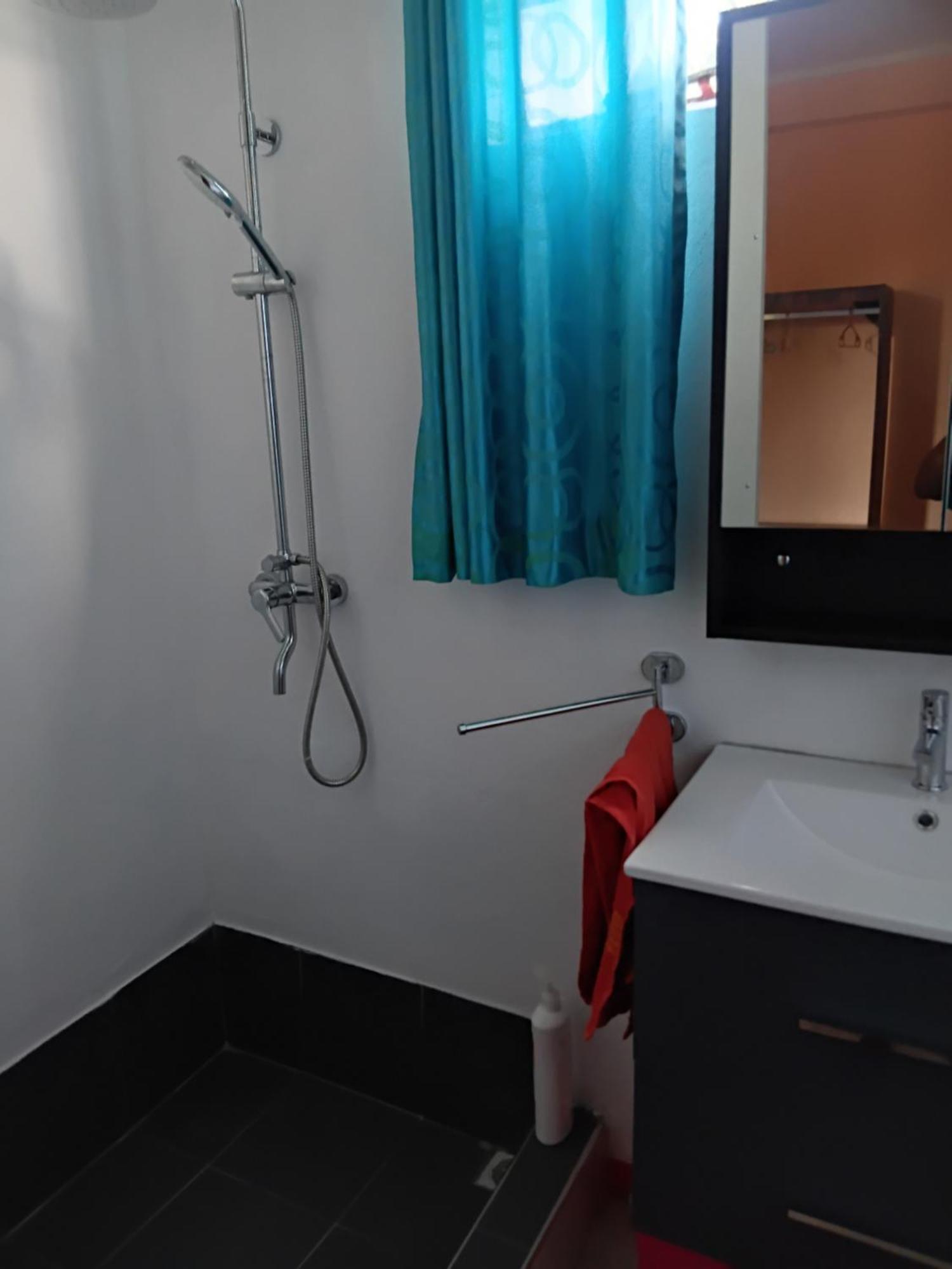 Residence Des Cascades Surinam Quarto foto